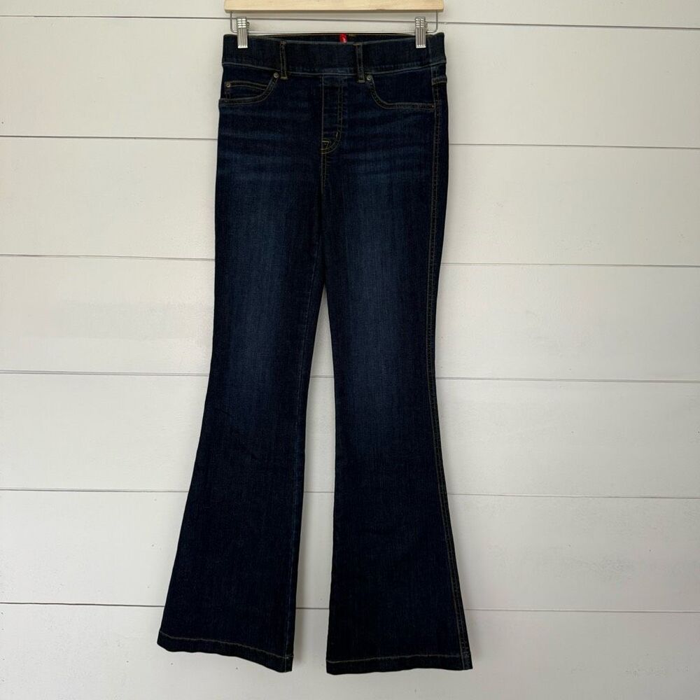 Spanx Women’s Small Dark Denim Flare Pull on Jeans